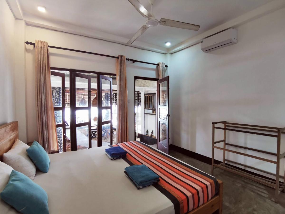 Indika Beach Villa Galle Chambre photo